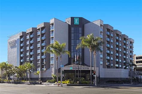 embassy suites reviews|Embassy Suites by Hilton Los Angeles International .